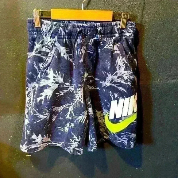 Nike Other - Boys Nike Blue White Tie Dye Cotton Shorts Large